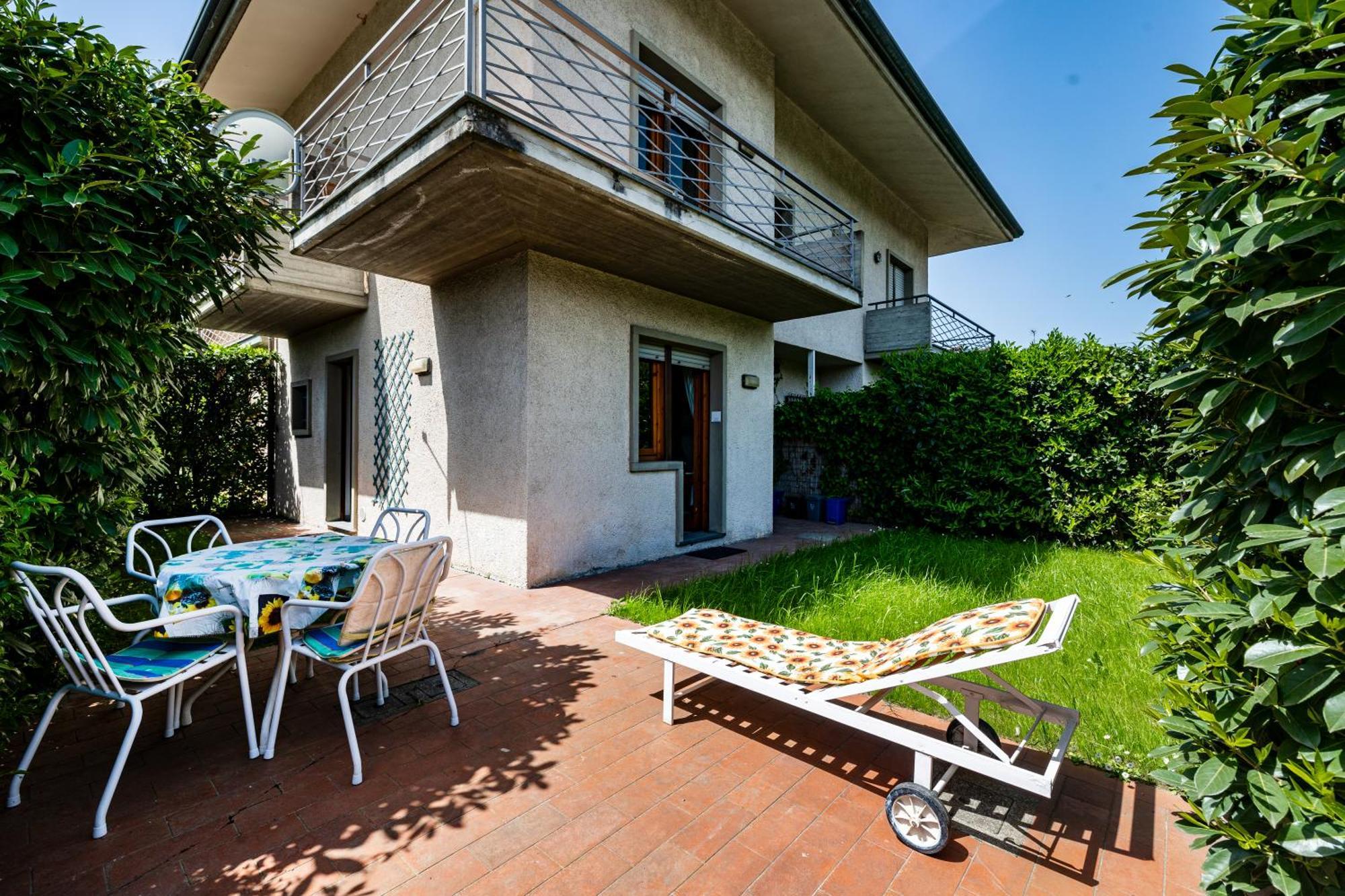 La Chimera 700M From Sea - Happy Rentals マッサ エクステリア 写真